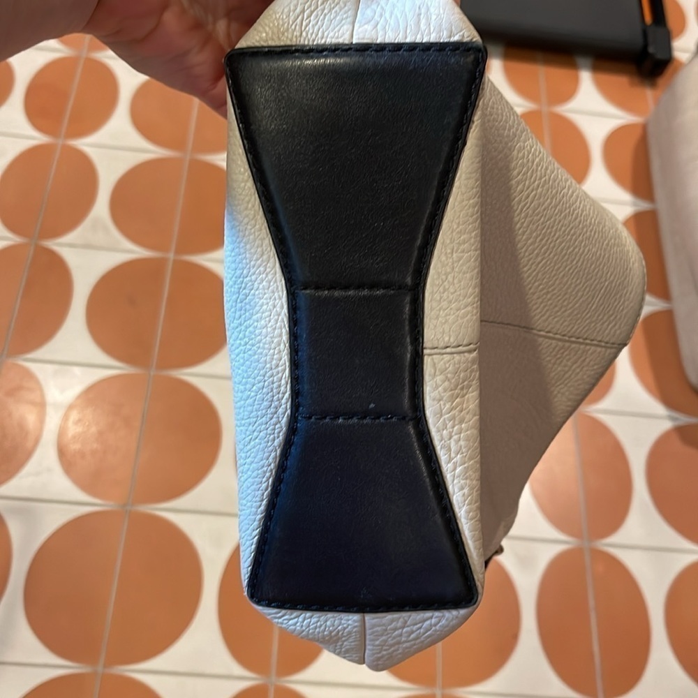 Kate Spade Leroy Street Vivienne Leather Bag - Picture 3 of 9
